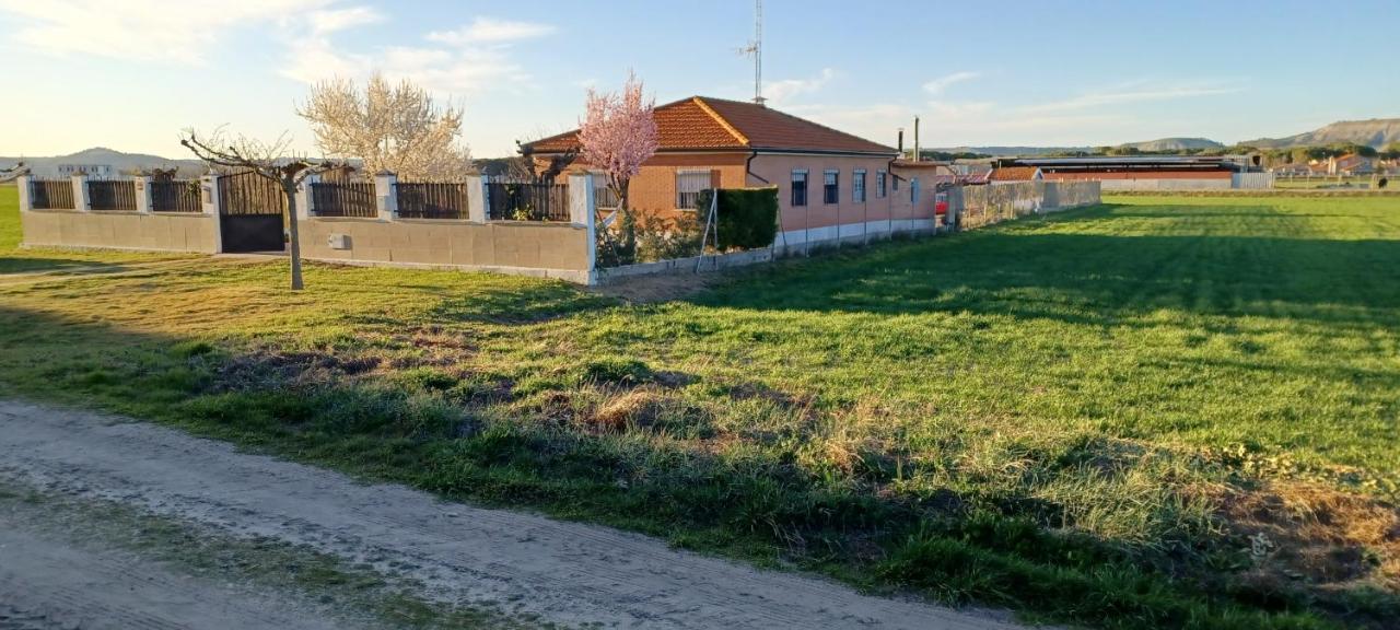 La Espiga Villa Valladolid Ngoại thất bức ảnh
